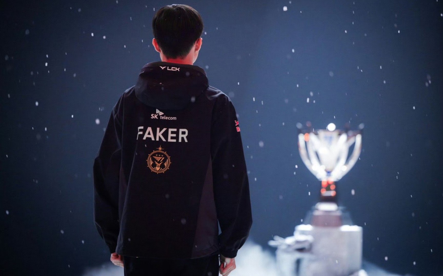 T1分享选手在伦敦日常：吃牛排、冰淇凌，好不痛快！